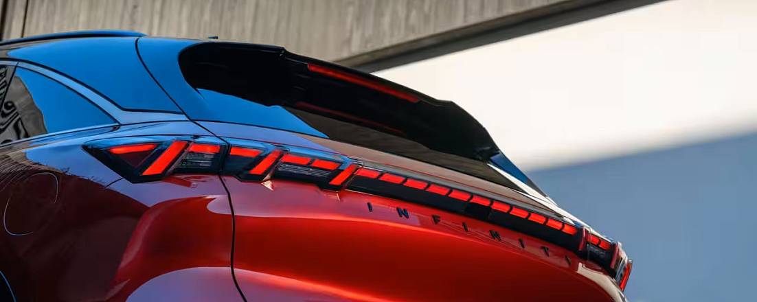 Infiniti QX65 2026: новый купе-кроссовер с эффектным дизайном и передовыми технологиями