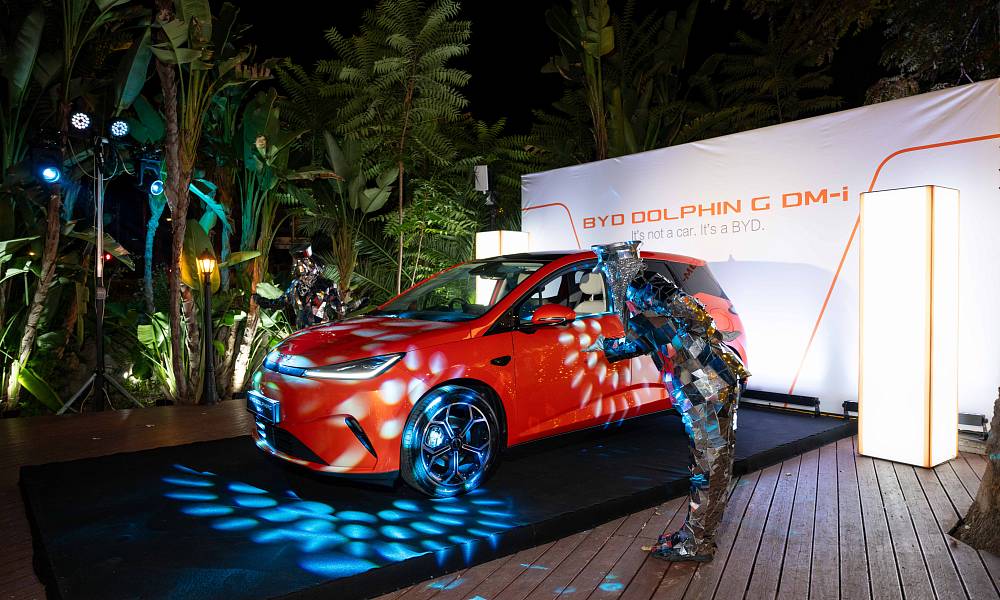 BYD DOLPHIN G DM-i выходит на рынок Кипра