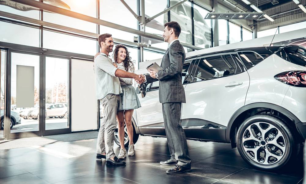 Какие машины чаще всего выбирают жители Кипра?