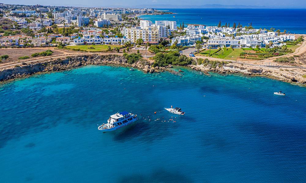 Парковки в Протарасе будут бесплатными до конца марта 2026 года