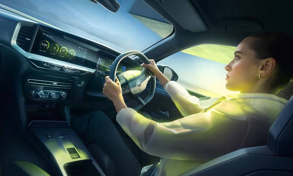 Opel презентовал новый кроссовер Mokka GSE