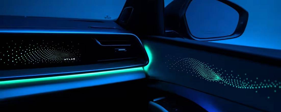 Volkswagen Atlas нового поколения: первый взгляд на интерьер и технологии