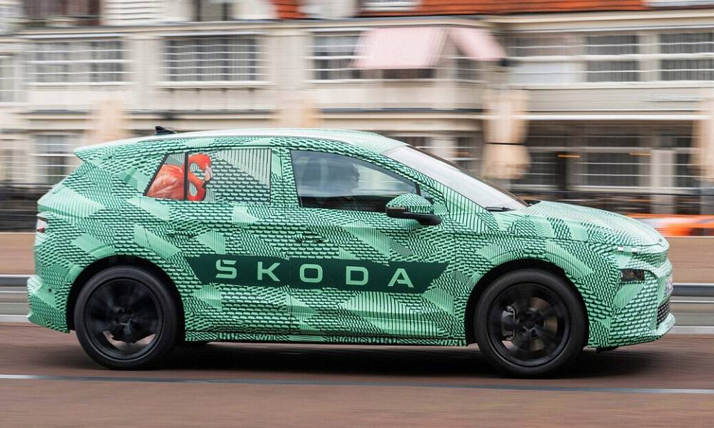 Компания Skoda рассекретила новый электрический кроссовер