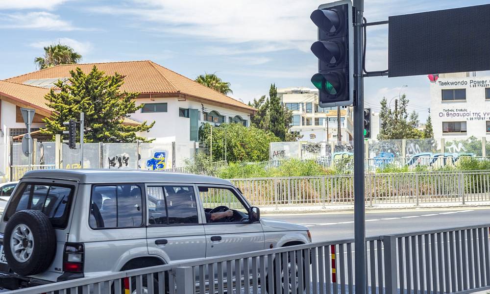 Камеры на дорогах Кипра: где установлены, за что штрафуют и как избежать наказания