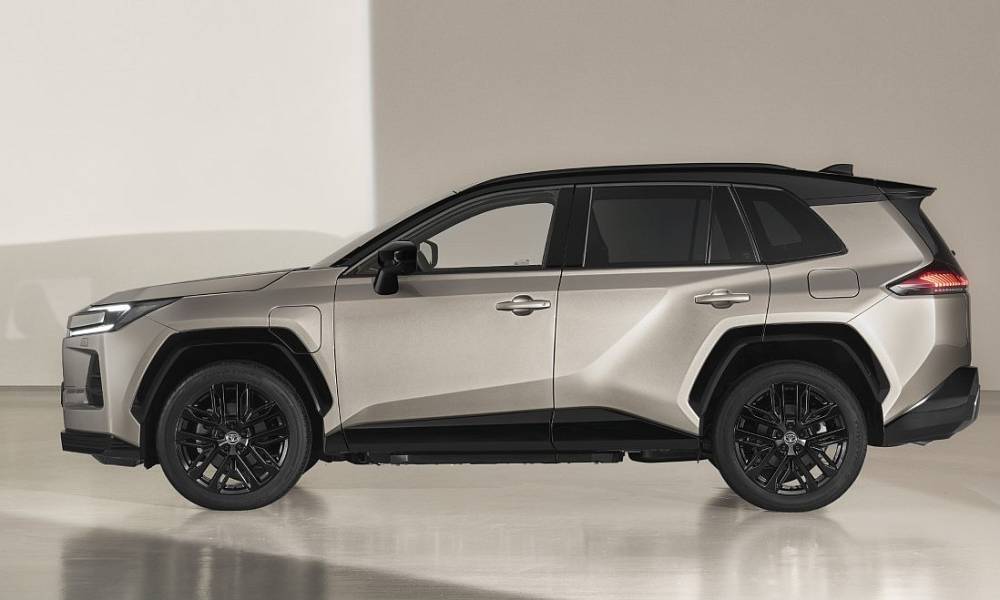 На Кипре стартовало онлайн-бронирование новой Toyota RAV4