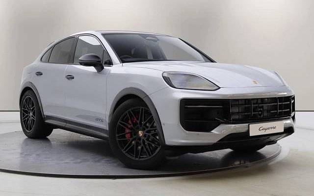 DOMCar Auto Sales: премиальные автомобили и мотоциклы на Кипре