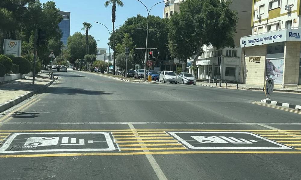 На Кипре одобрили новую систему штрафов за проезд на красный сигнал светофора