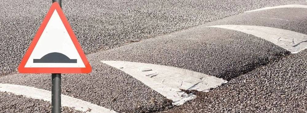 На Кипре демонтируют все устаревшие лежачие полицейские