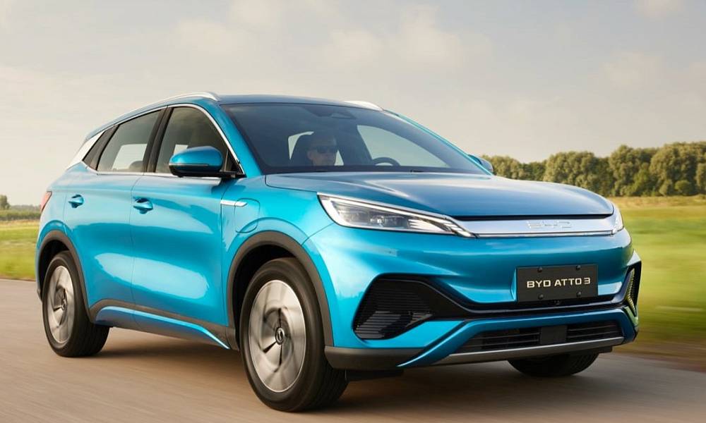 В магазинах Electroline на Кипре будут продавать электрокары BYD