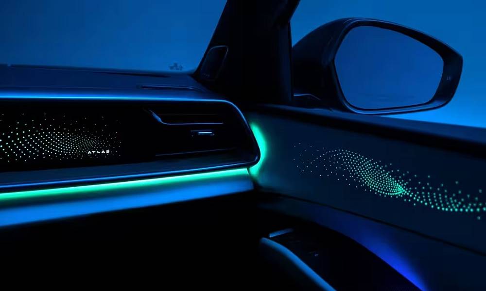 Volkswagen Atlas нового поколения: первый взгляд на интерьер и технологии