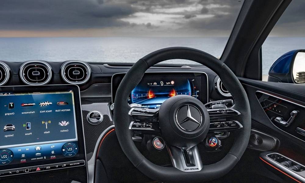 Mercedes презентовал новый гибридный кроссовер