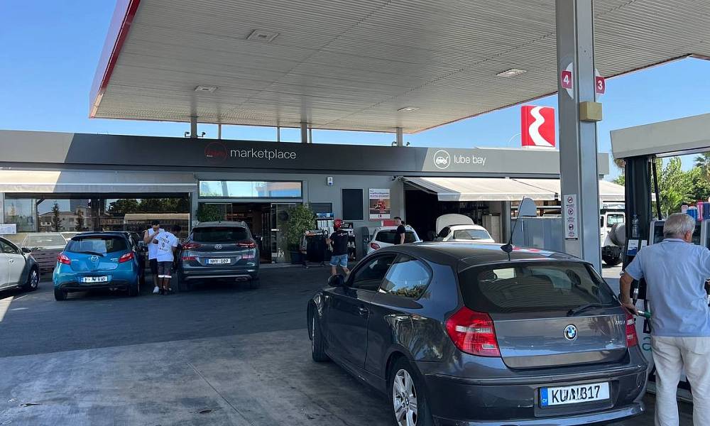 Автомобильные заправки на Кипре: что нужно знать туристам и водителям