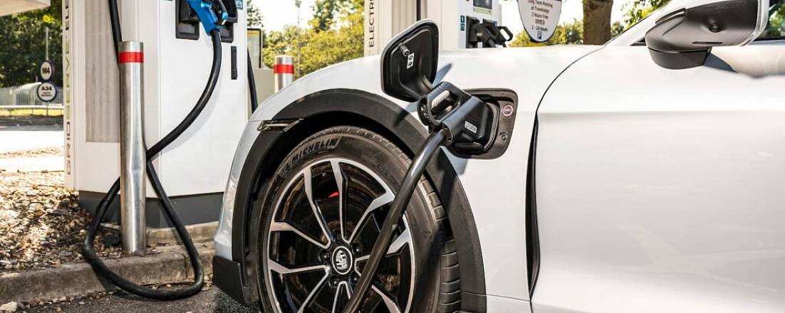 На Кипре возобновляется программа грантов для покупки электромобилей