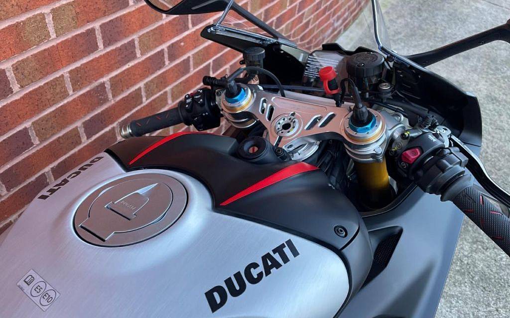 Ducati panigale deals v4 5