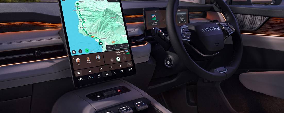 Skoda показала салон нового электрического кроссовера Peaq